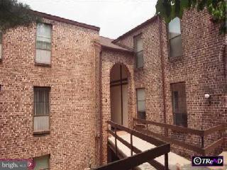 2 Fairway Road, Unit 2F Reading, PA 19607 - Photo 1 of 6 Gallery Image 1