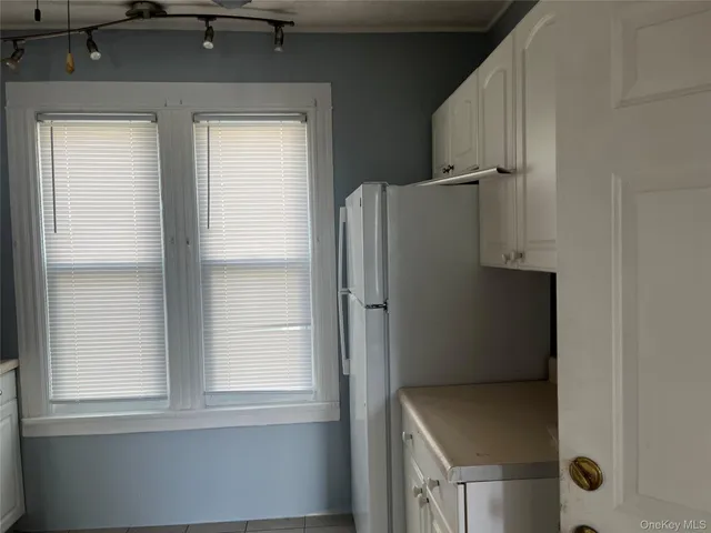 $2,000 | 107 Smith Street, Unit 2, Poughkeepsie, NY 12601