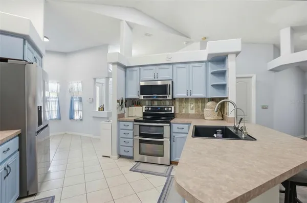 $375,000 | 10494 Desert Sparrow Avenue, Weeki Wachee, FL 34613