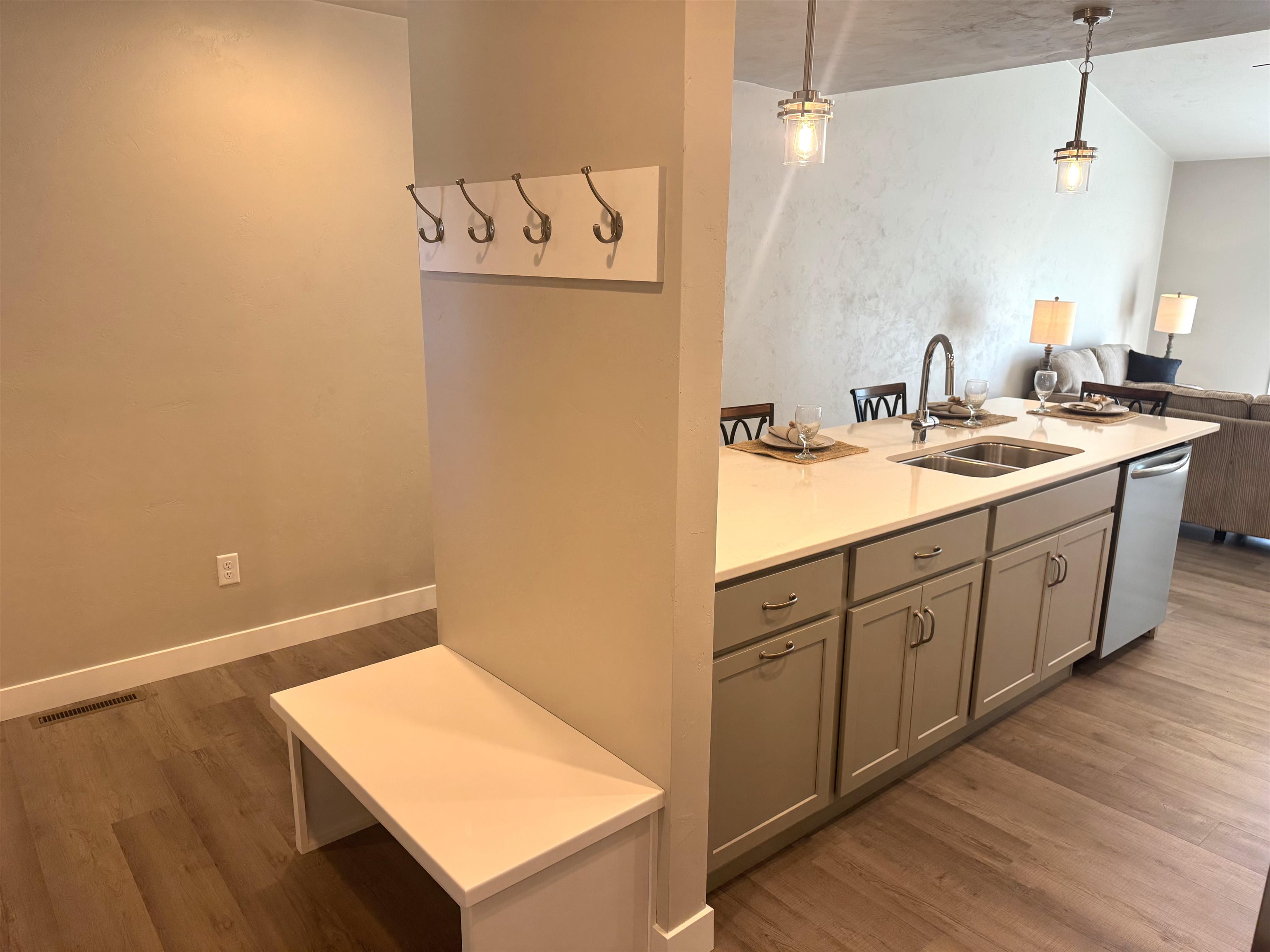 4762 North Marlo Way, Unit 3 Appleton, WI 54913 - Photo 8 of 25 Gallery Image 8