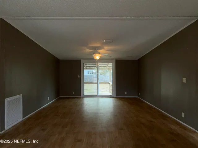 $160,000 | 323 Incline Road, Satsuma, FL 32189