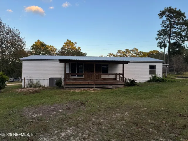 $160,000 | 323 Incline Road, Satsuma, FL 32189
