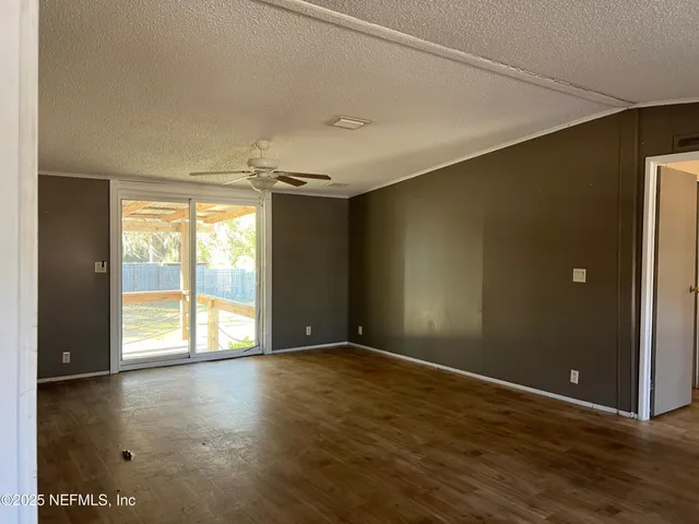 $160,000 | 323 Incline Road, Satsuma, FL 32189