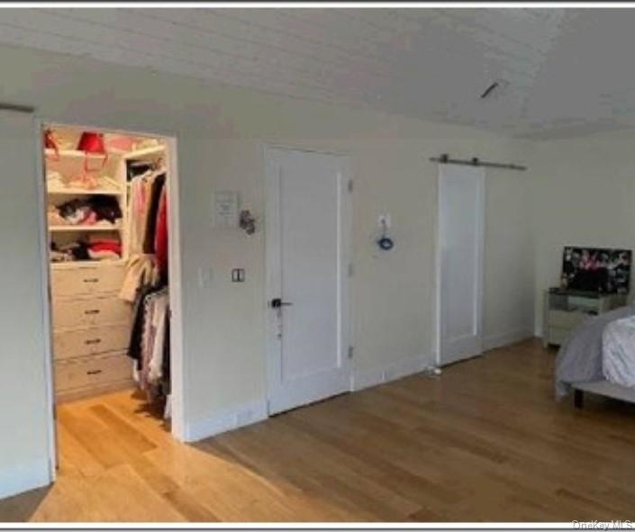 67 Squiretown Road Hampton Bays, NY 11946 - Photo 22 of 24