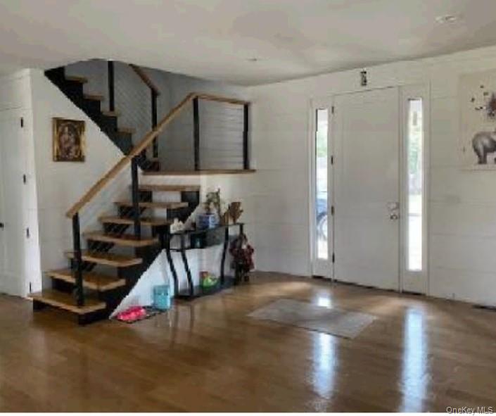 67 Squiretown Road Hampton Bays, NY 11946 - Photo 9 of 24