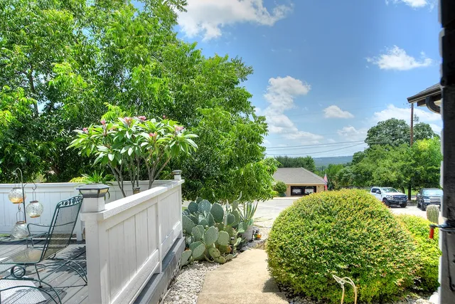 $589,000 | 149 Holly Hill Drive, Ingram, TX 78025