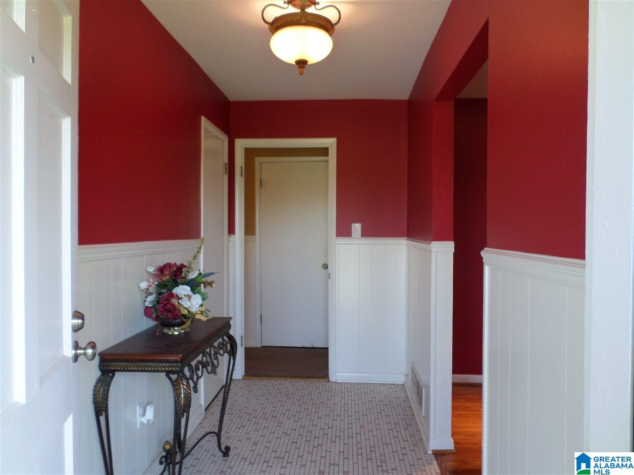 461 4th Place Pleasant Grove, AL 35127 - Photo 10 of 41