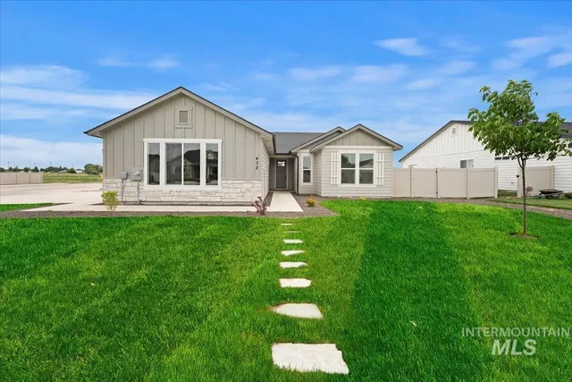 $388,600 | 1150 Velvet Loop, Wilder, ID 83676