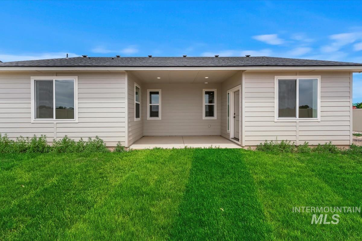 1150 Velvet Loop Wilder, ID 83676 - Photo 37 of 39