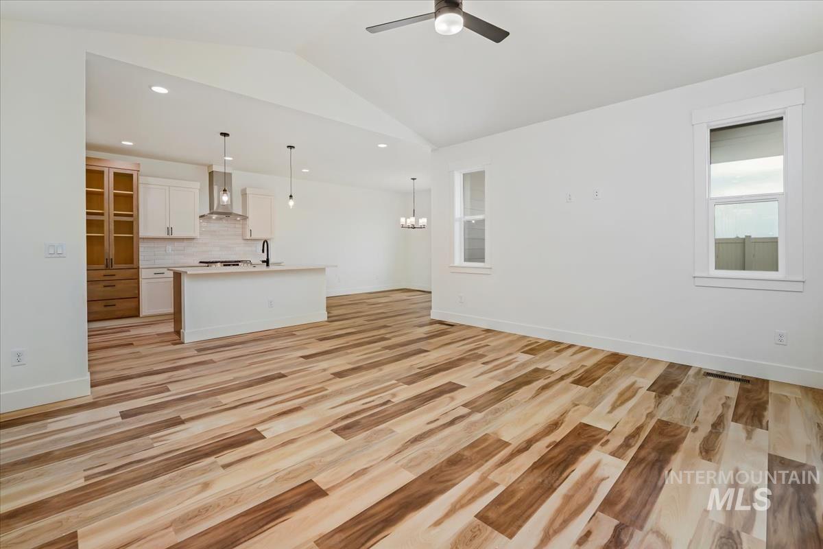 1150 Velvet Loop Wilder, ID 83676 - Photo 7 of 39