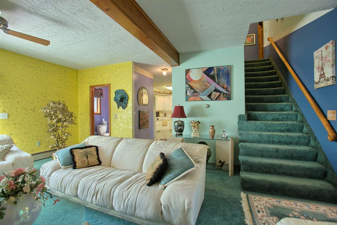 87 Old Rockingham Road, Unit 87 Salem, NH 03079 - Photo 3 of 28 Gallery Image 3
