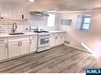 $1,850 | 500 Brinkerhoff Avenue, Unit 4, Fort Lee, NJ 07024