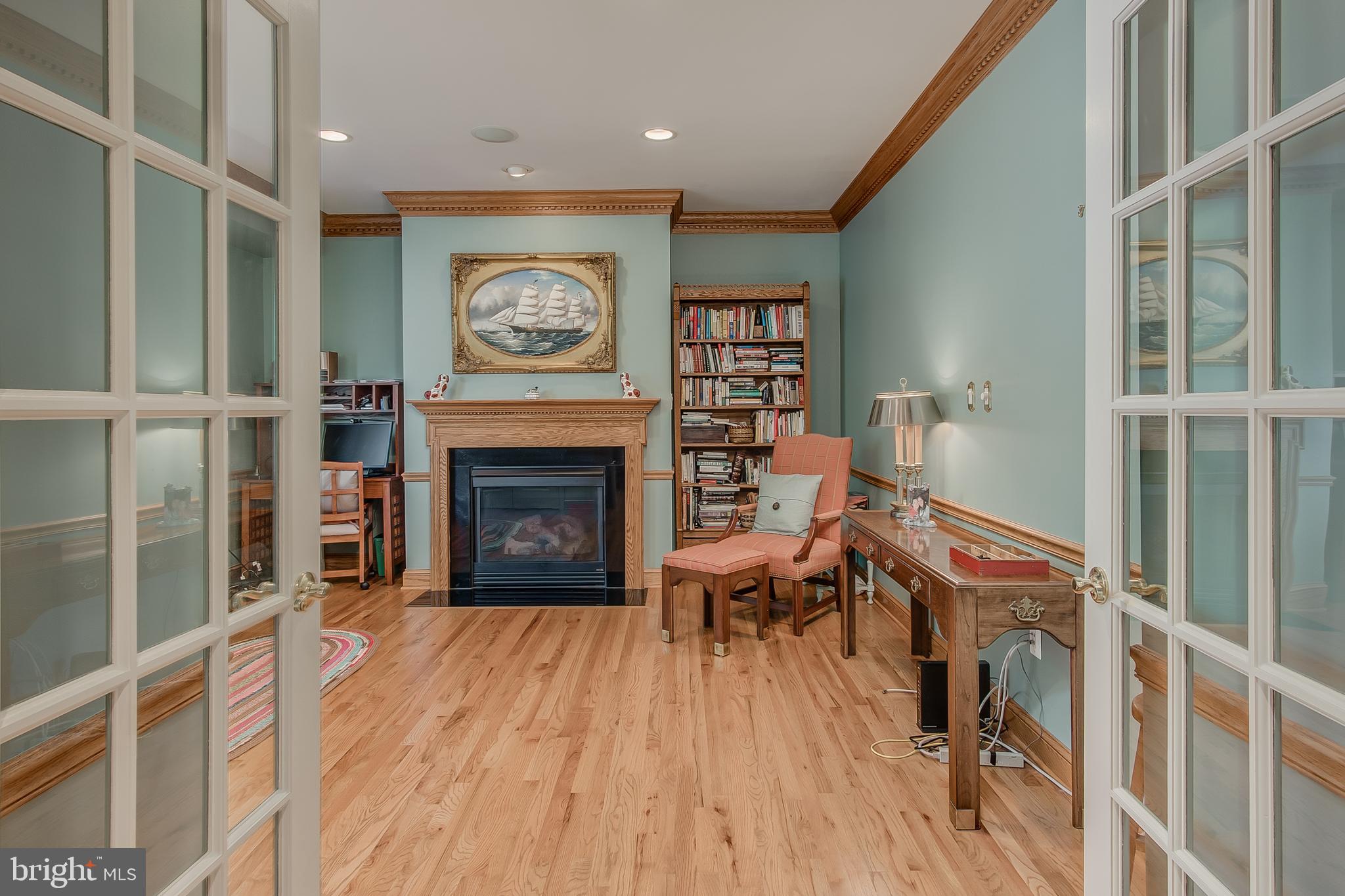 2657 Brook Valley Road Frederick, MD 21701 - Photo 12 of 52 HANDSOME LIBRARY, OFFICE, DEN OR 4TH BEDROOM