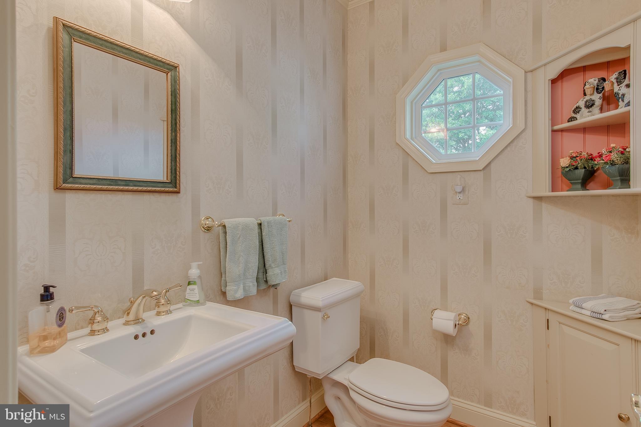 2657 Brook Valley Road Frederick, MD 21701 - Photo 14 of 52 GUEST POWDER ROOM WITH CHARMING CUSTOM WALL SHELF