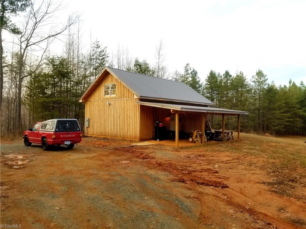 2750 Horseshoe Neck Road Lexington, NC 27295 - Photo 3 of 19 Gallery Image 3