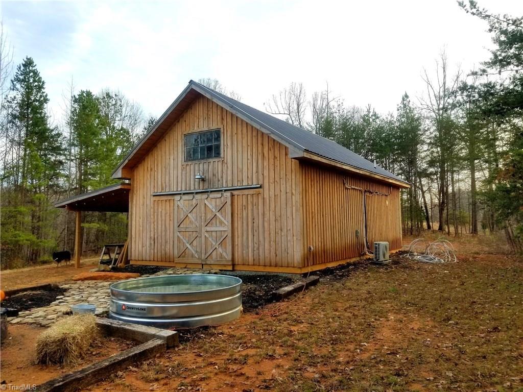 2750 Horseshoe Neck Road Lexington, NC 27295 - Photo 5 of 19 Gallery Image 5