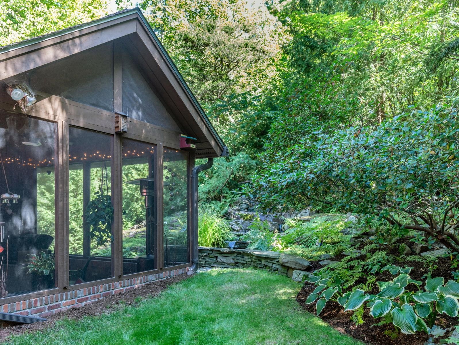 267 South Cove Road Burlington, VT 05401 - Photo 14 of 60