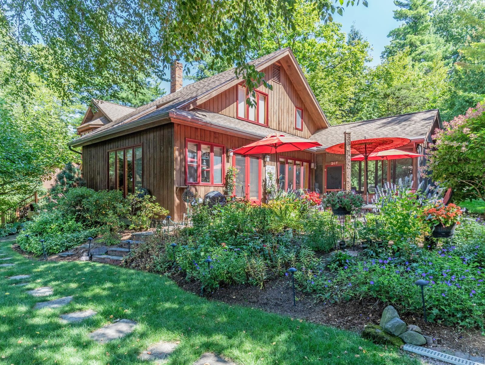 267 South Cove Road Burlington, VT 05401 - Photo 9 of 60