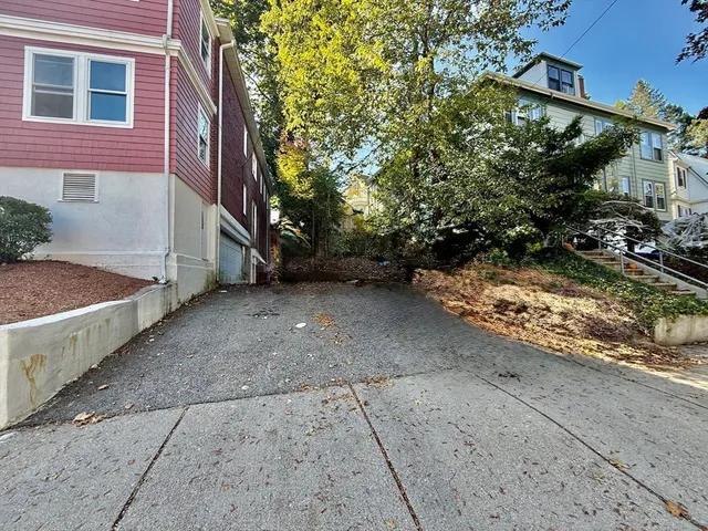 $6,700 | 62 Algonquin Road, Unit 2, Newton, MA 02467