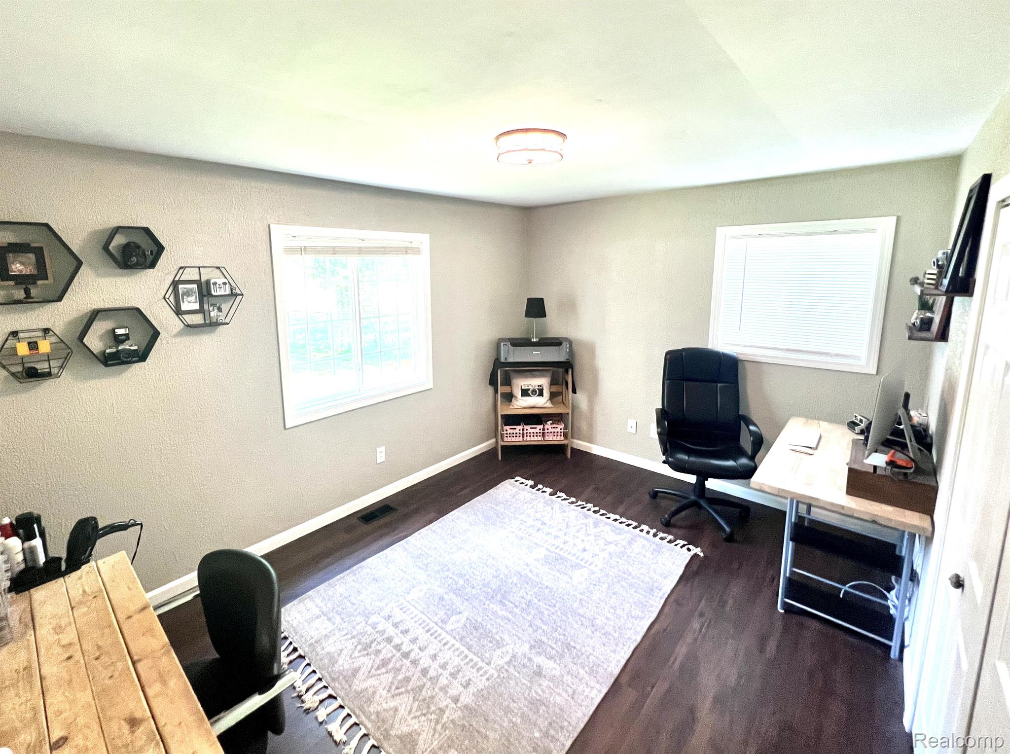 9318 Reid Road Swartz Creek, MI 48473 - Photo 8 of 32 Gallery Image 8