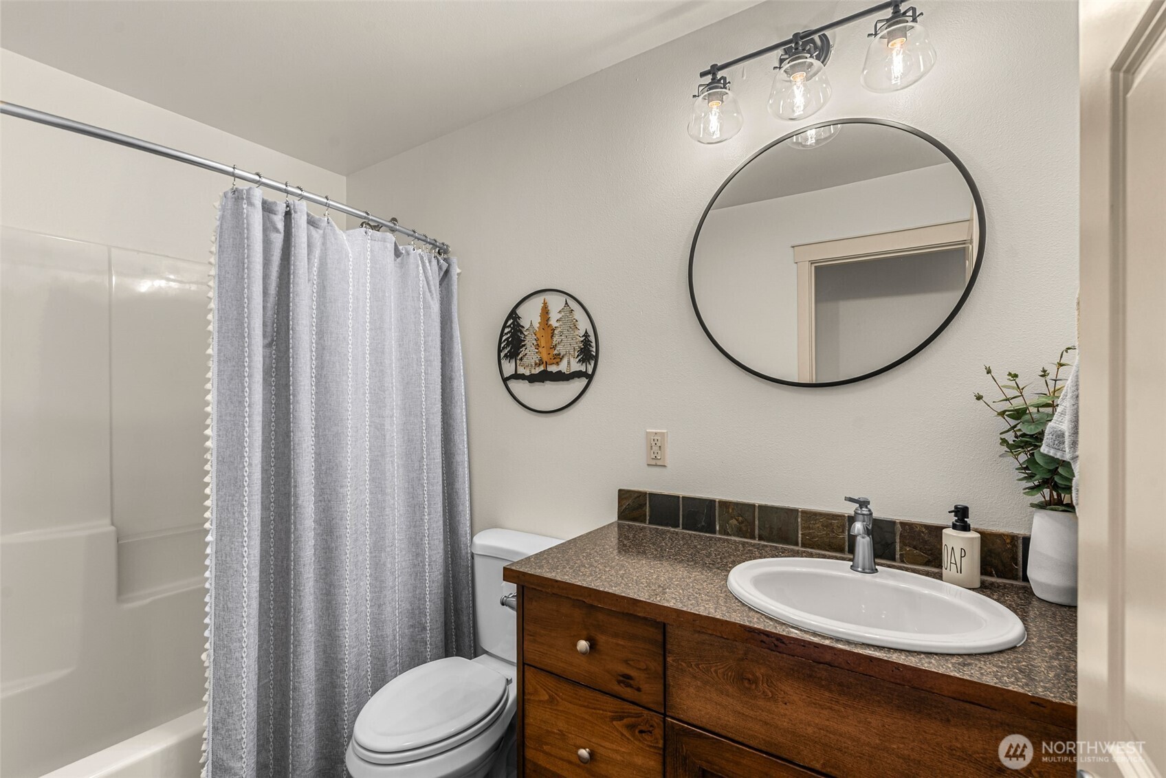 851 Wheeler Hill Road Wenatchee, WA 98801 - Photo 20 of 40
