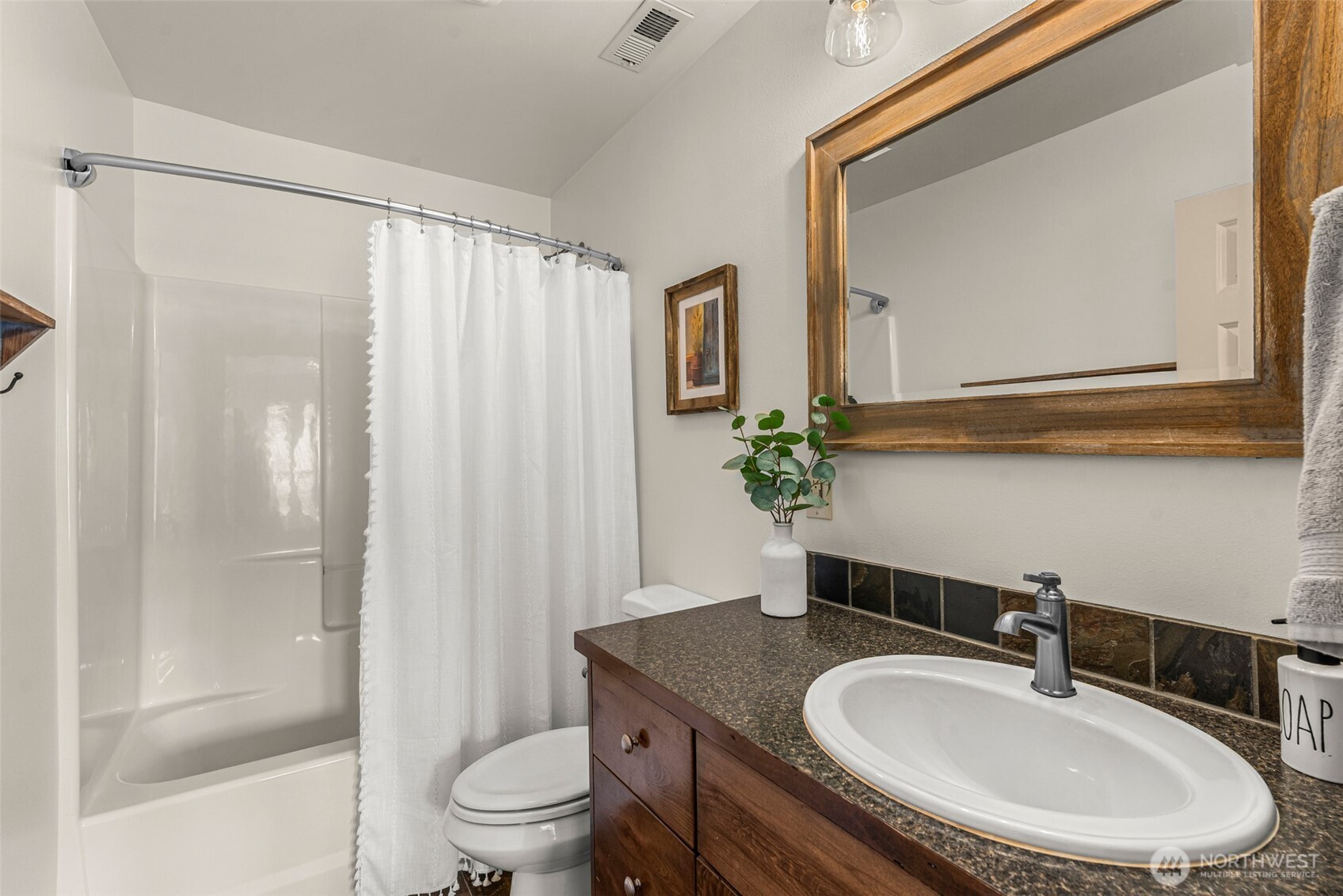 851 Wheeler Hill Road Wenatchee, WA 98801 - Photo 23 of 40