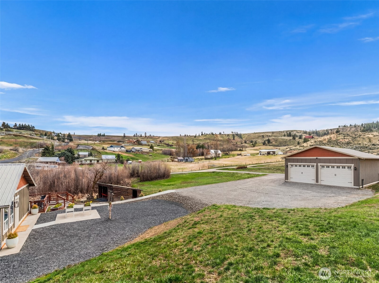 851 Wheeler Hill Road Wenatchee, WA 98801 - Photo 34 of 40
