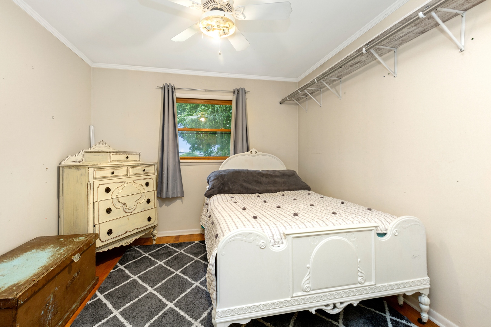 2563 Sheldon Road Grayslake, IL 60046 - Photo 15 of 36 a utility room with dryer and washer