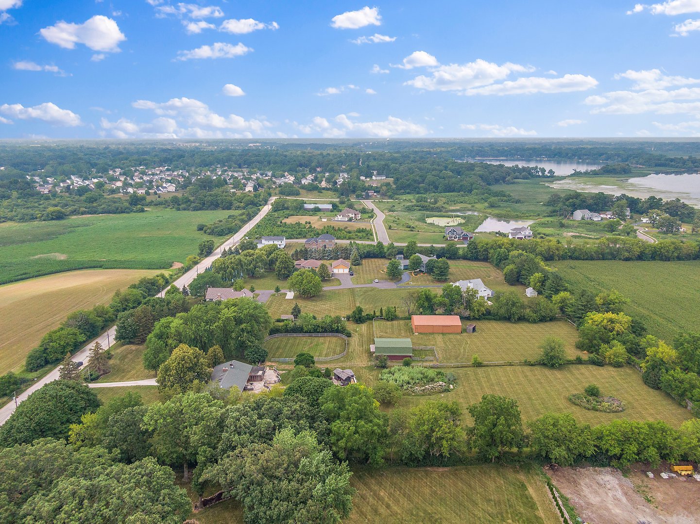 2563 Sheldon Road Grayslake, IL 60046 - Photo 30 of 36 a view of a city