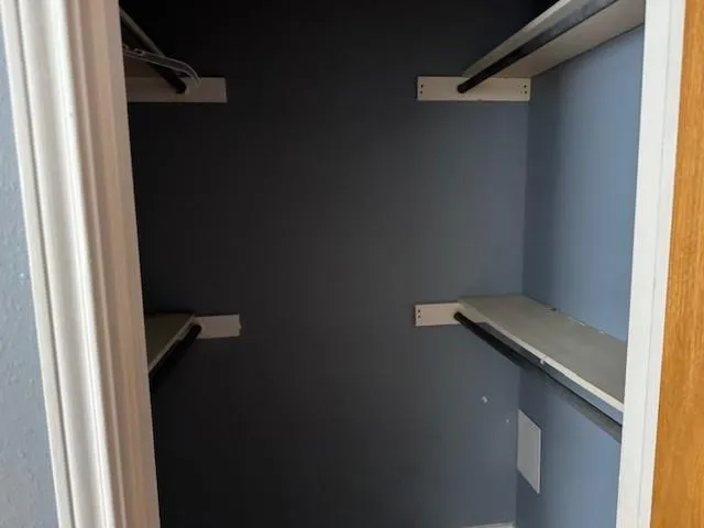 $1,400 | 1160 Fairfax Street, Paris, TX 75460