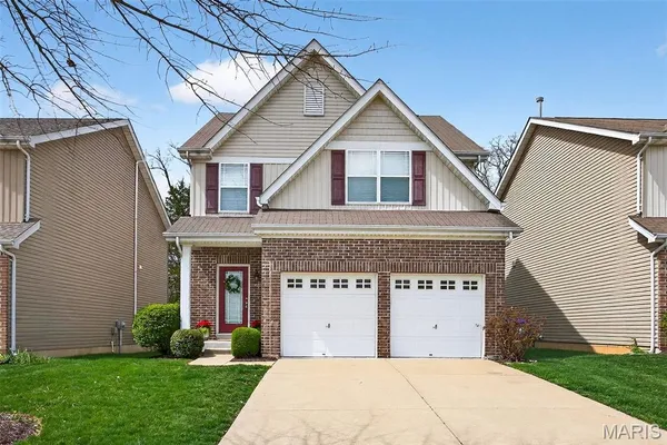 $345,000 | 461 Parkgate Drive, Lake St. Louis, MO 63367