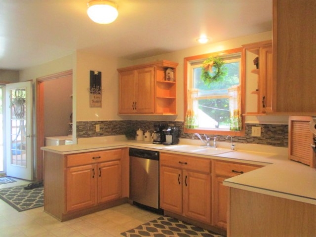 412 North Prairie Street Lacon, IL 61540 - Photo 5 of 30 Gallery Image 5