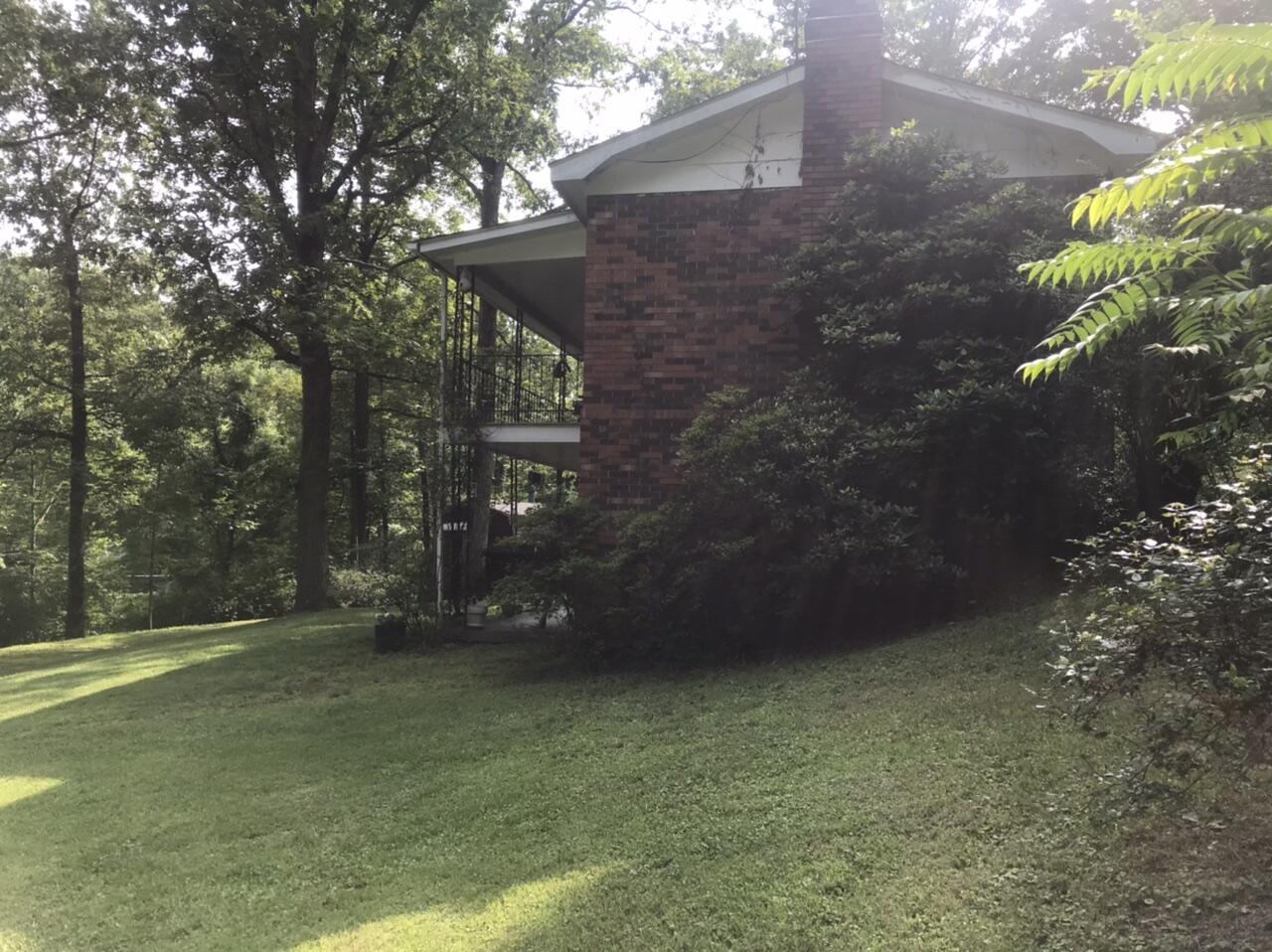 100 Igo Road Morehead, KY 40351 - Photo 11 of 25 82844CB0-D180-42F4-9F5F-A86B675BE0CA