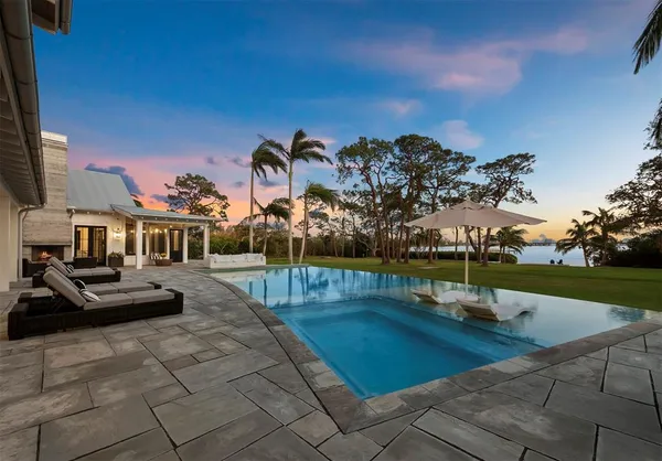$13,995,000 | 8413 9th Avenue Northwest, Bradenton, FL 34209