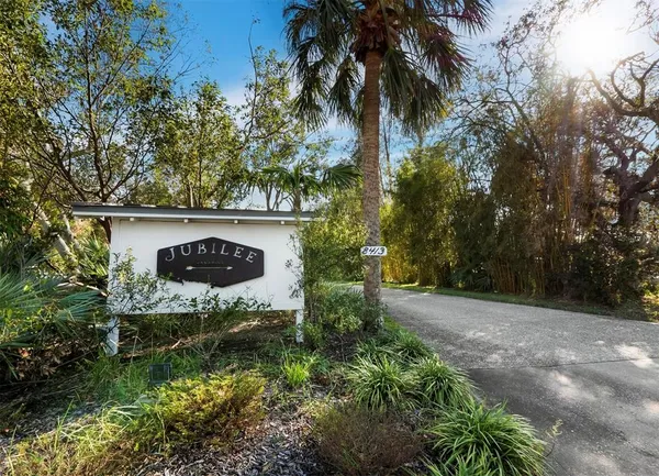 $13,995,000 | 8413 9th Avenue Northwest, Bradenton, FL 34209