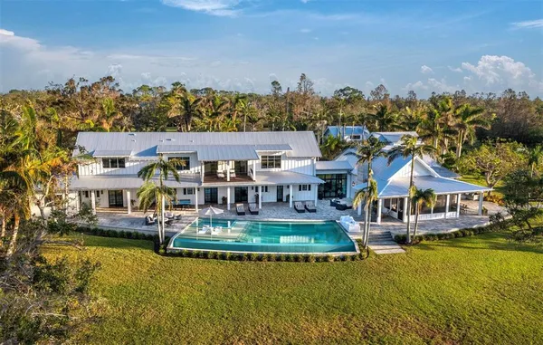 $13,995,000 | 8413 9th Avenue Northwest, Bradenton, FL 34209