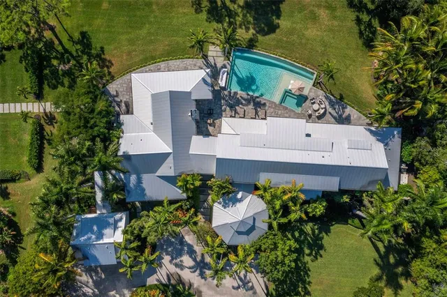 $13,995,000 | 8413 9th Avenue Northwest, Bradenton, FL 34209