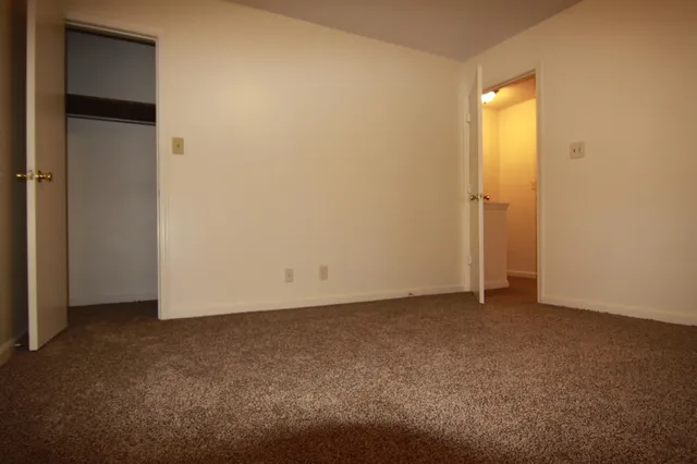 $795 | 723 Peachers Mill Road, Clarksville, TN 37042