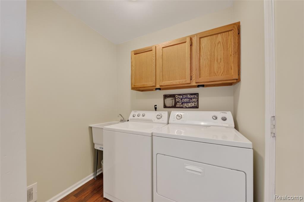 44637 Ridgefield Road Canton, MI 48188 - Photo 14 of 44