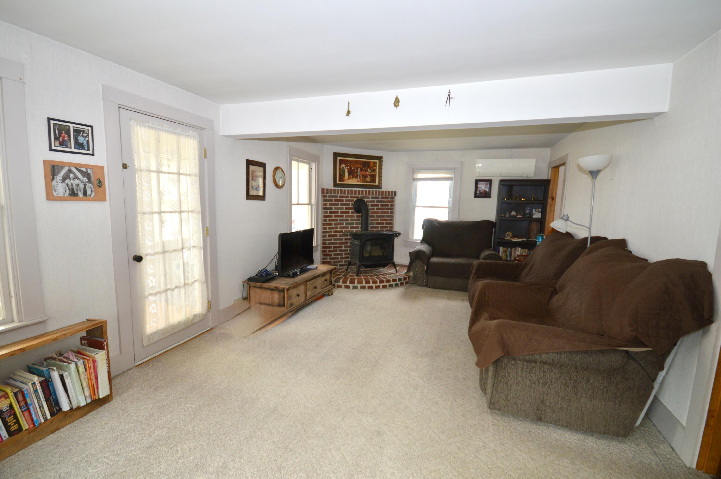 118 Bradley Road Milford, ME 04461 - Photo 11 of 43 DSC_0066