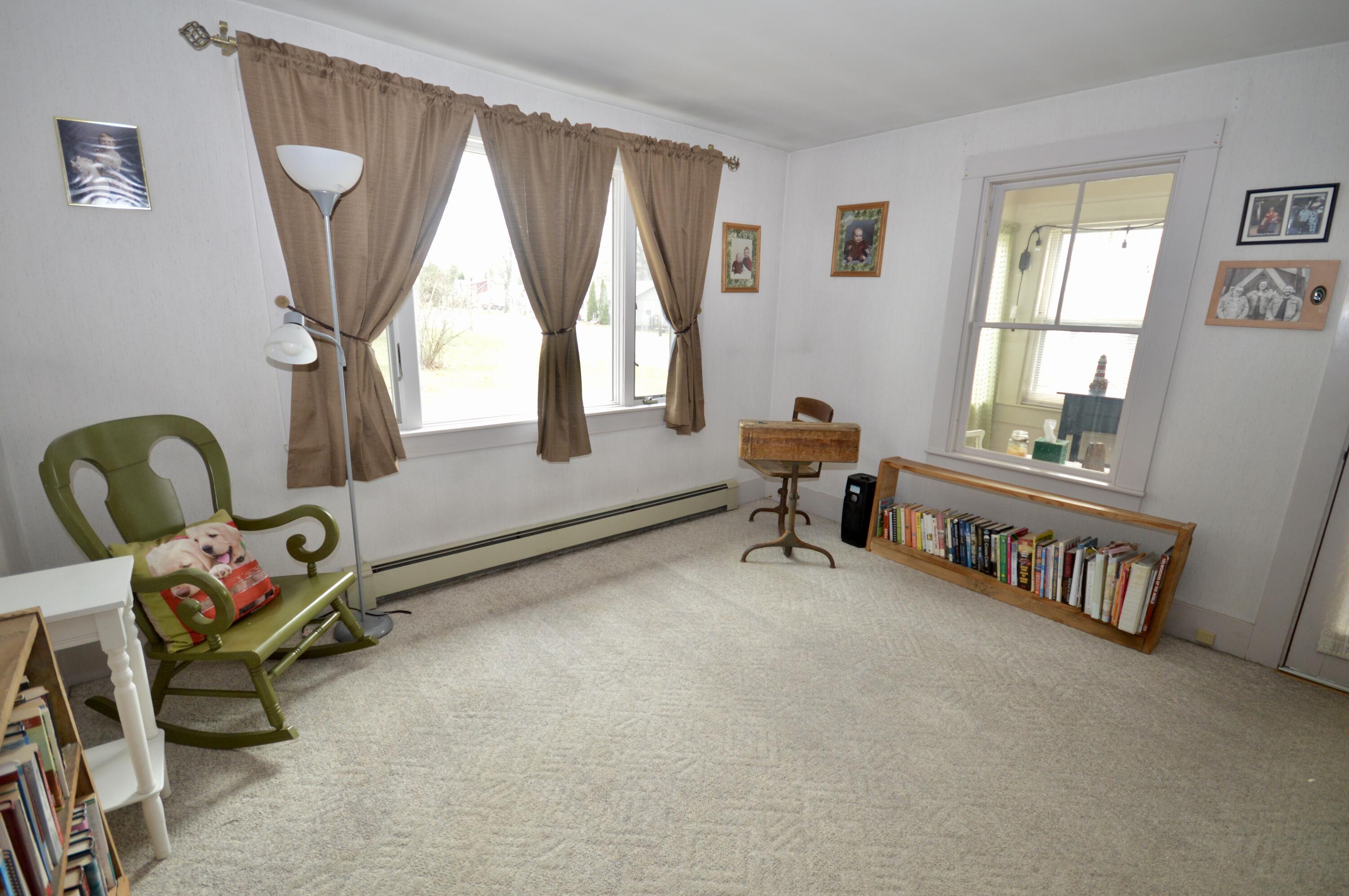 118 Bradley Road Milford, ME 04461 - Photo 15 of 43 DSC_0065