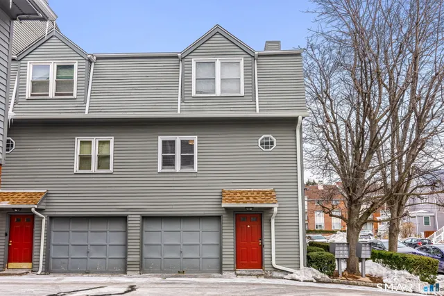 $560,000 | 44 Pleasant Street, Unit 12, Stamford, CT 06901