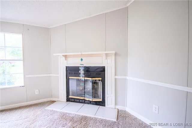 $179,990 | 39 Walnut Dale Lane, Sunrise Beach, MO 65079