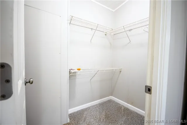 $179,990 | 39 Walnut Dale Lane, Sunrise Beach, MO 65079