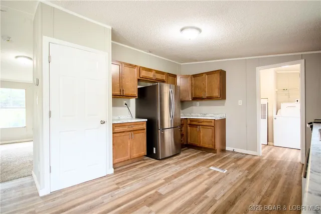 $179,990 | 39 Walnut Dale Lane, Sunrise Beach, MO 65079