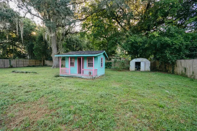 $2,100 | 2013 Shady Oaks Drive, Tallahassee, FL 32303