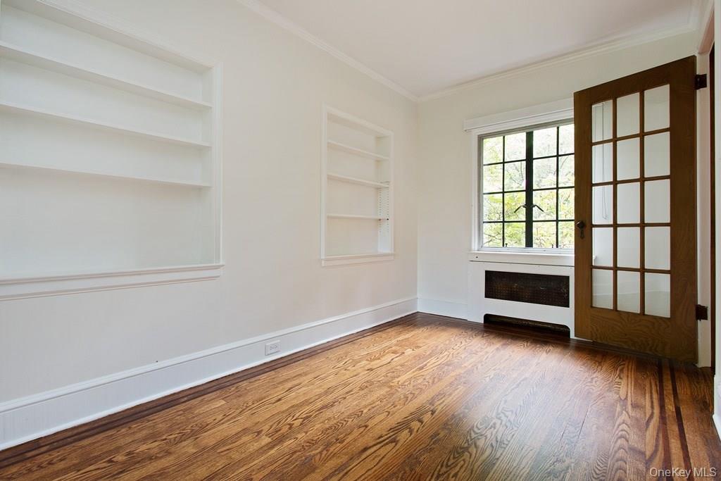 11 Eton Road Scarsdale, NY 10583 - Photo 7 of 14