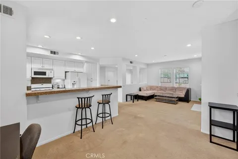 $735,000 | 15204 Cambridge Street, Tustin, CA 92782