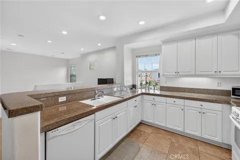 $735,000 | 15204 Cambridge Street, Tustin, CA 92782