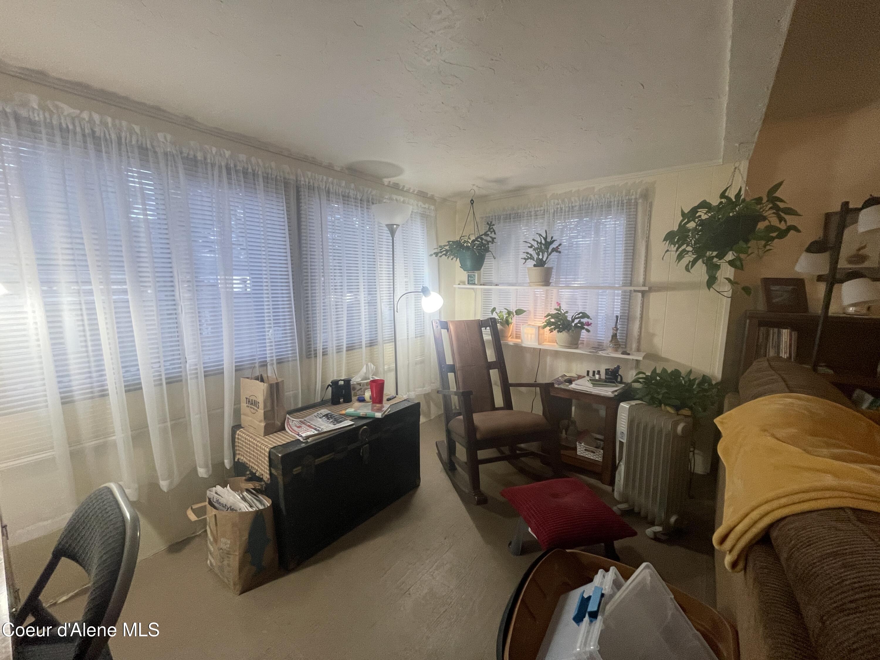 111 Gun Club Road, Unit 27 Sagle, ID 83860 - Photo 15 of 35 Extra LR space
